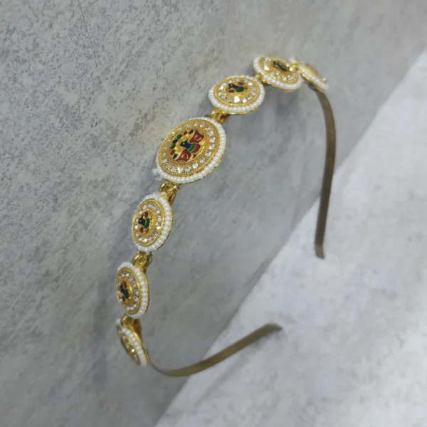 Kundan Studded Gold Plated Handcrafted Hairband For Women